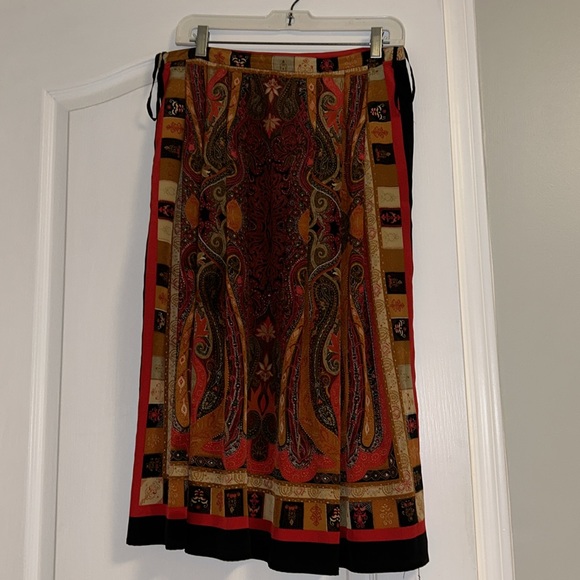 Vintage Scarf Skirt - Picture 2 of 4